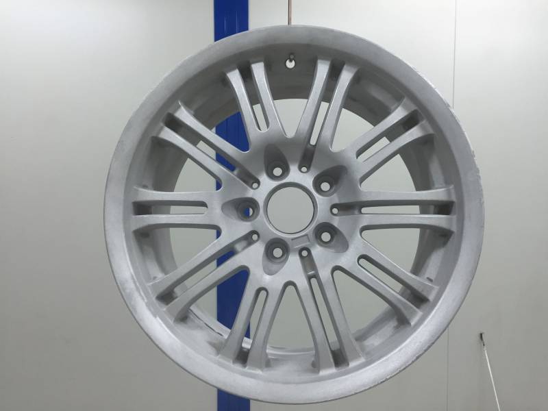 Jantes thermolaquées pour garage autos et motos région de Manosque