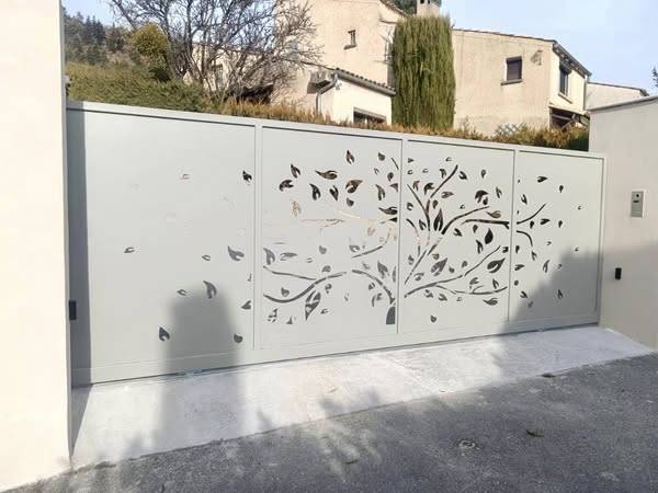 ouvrage de serrurerie chez un particulier