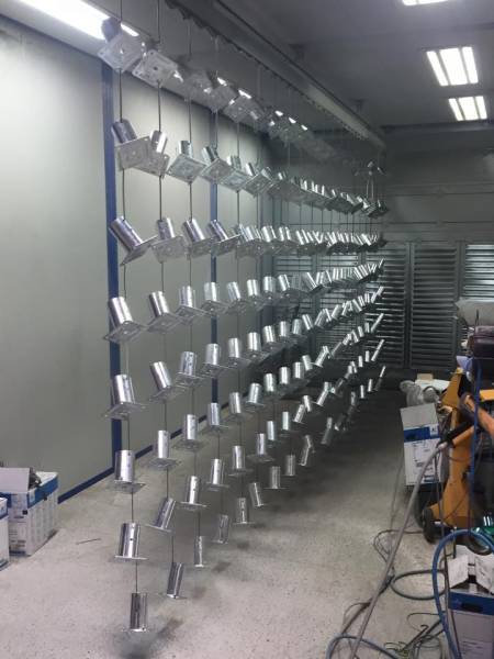 Thermolaquage de mobilier urbain (grilles d'arbre) à Aix-en-Provence (13)